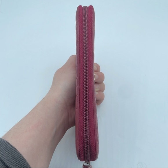 Chanel Pink Camelia Embossed Zip Wallet - Picture 10 of 14